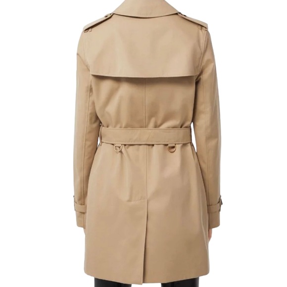BURBERRY THE KENSINGTON SHORT TRENCH COAT MSRP $2,590 - Picture 2 of 14